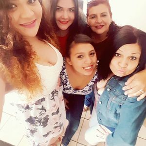 Meet your Posher, Crystal